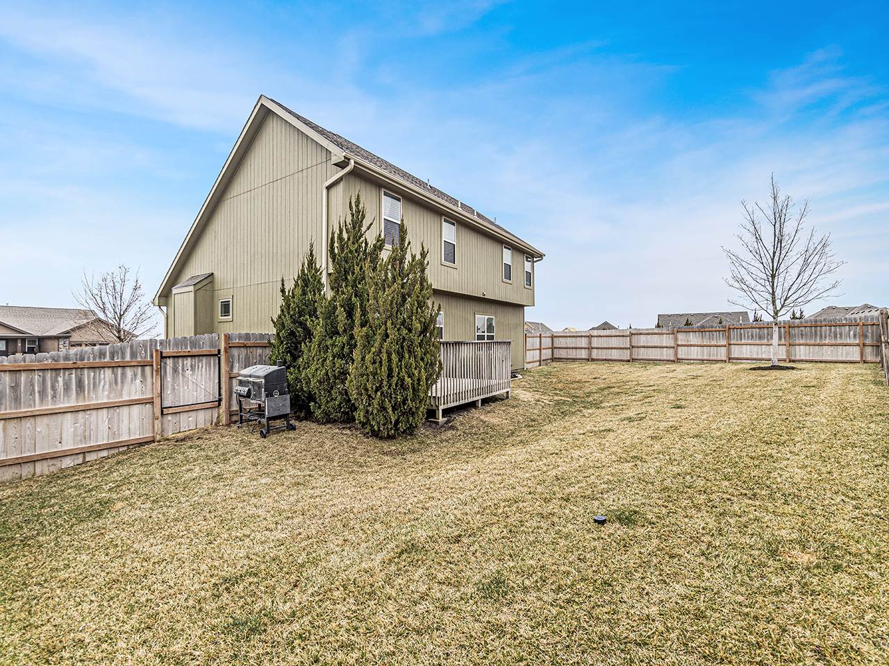 740 Leyden Ridge Circle, Manhattan, KS 66503