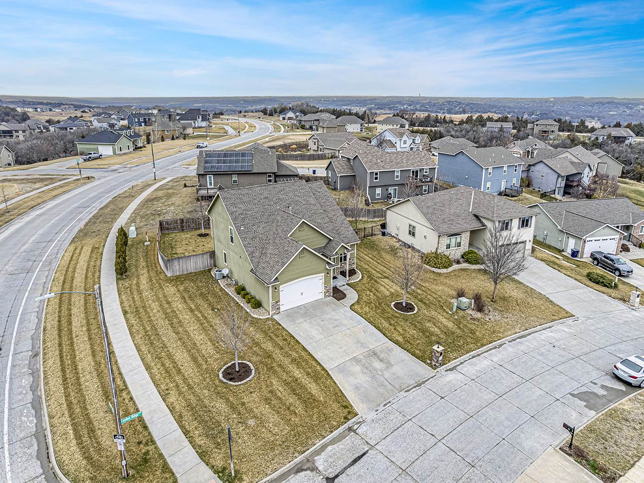 740 Leyden Ridge Circle, Manhattan, KS 66503