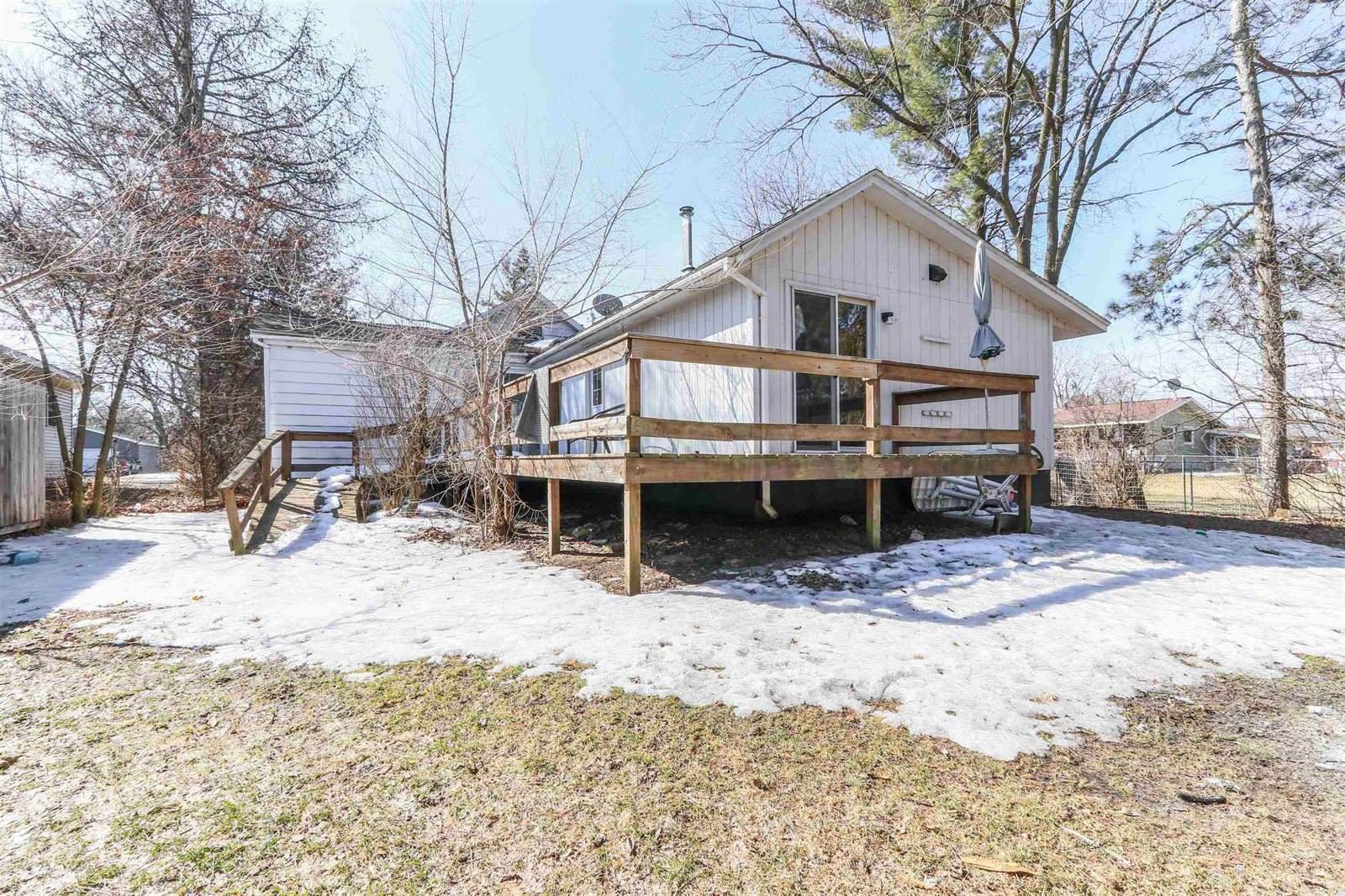 374 Wood Avenue, Nekoosa, WI 54457