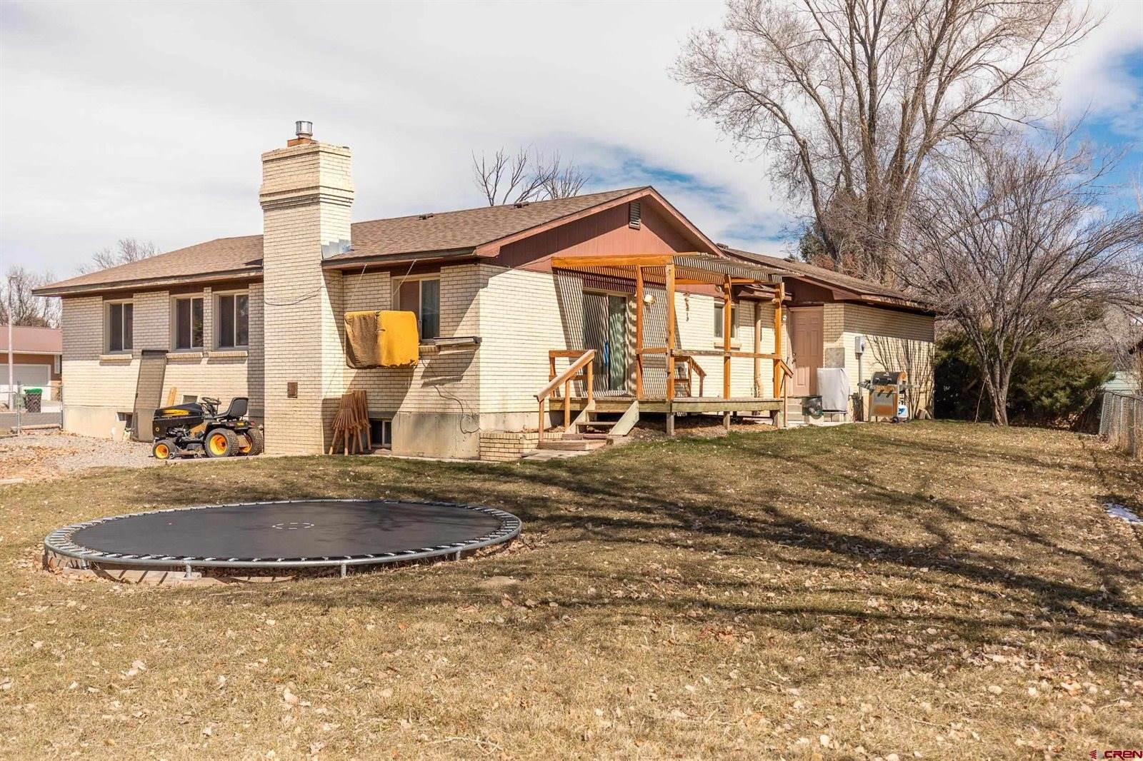 120 Poplar Court, Montrose, CO 81401