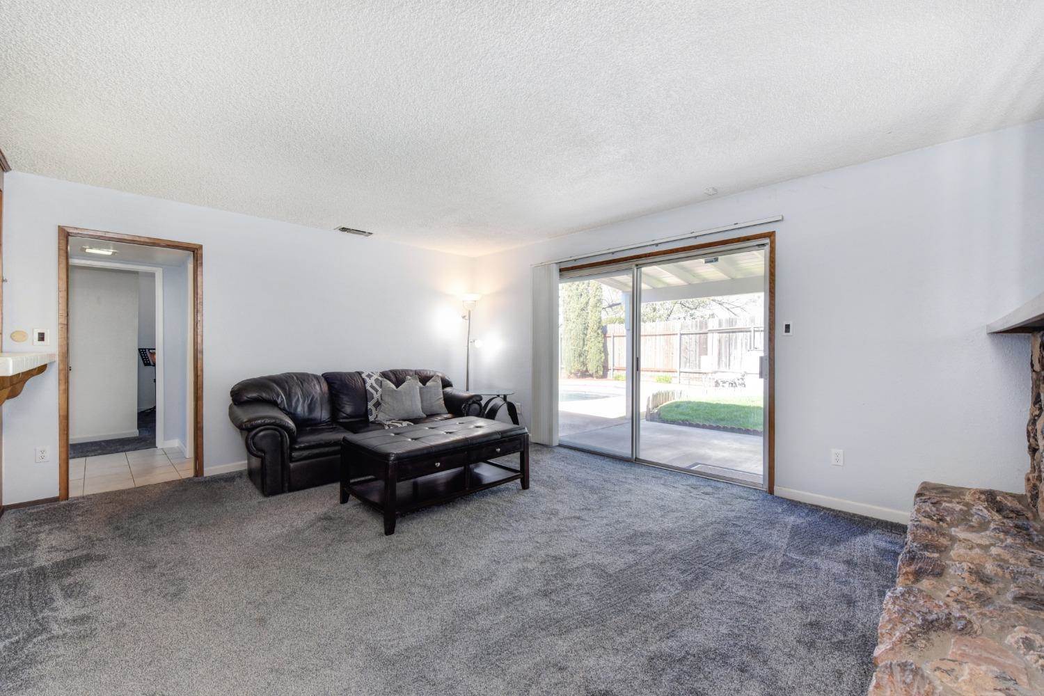 6319 Rutland Drive, Carmichael, CA 95608