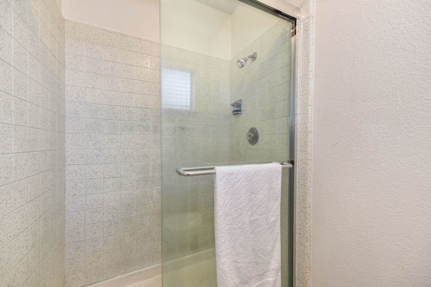 6319 Rutland Drive, Carmichael, CA 95608