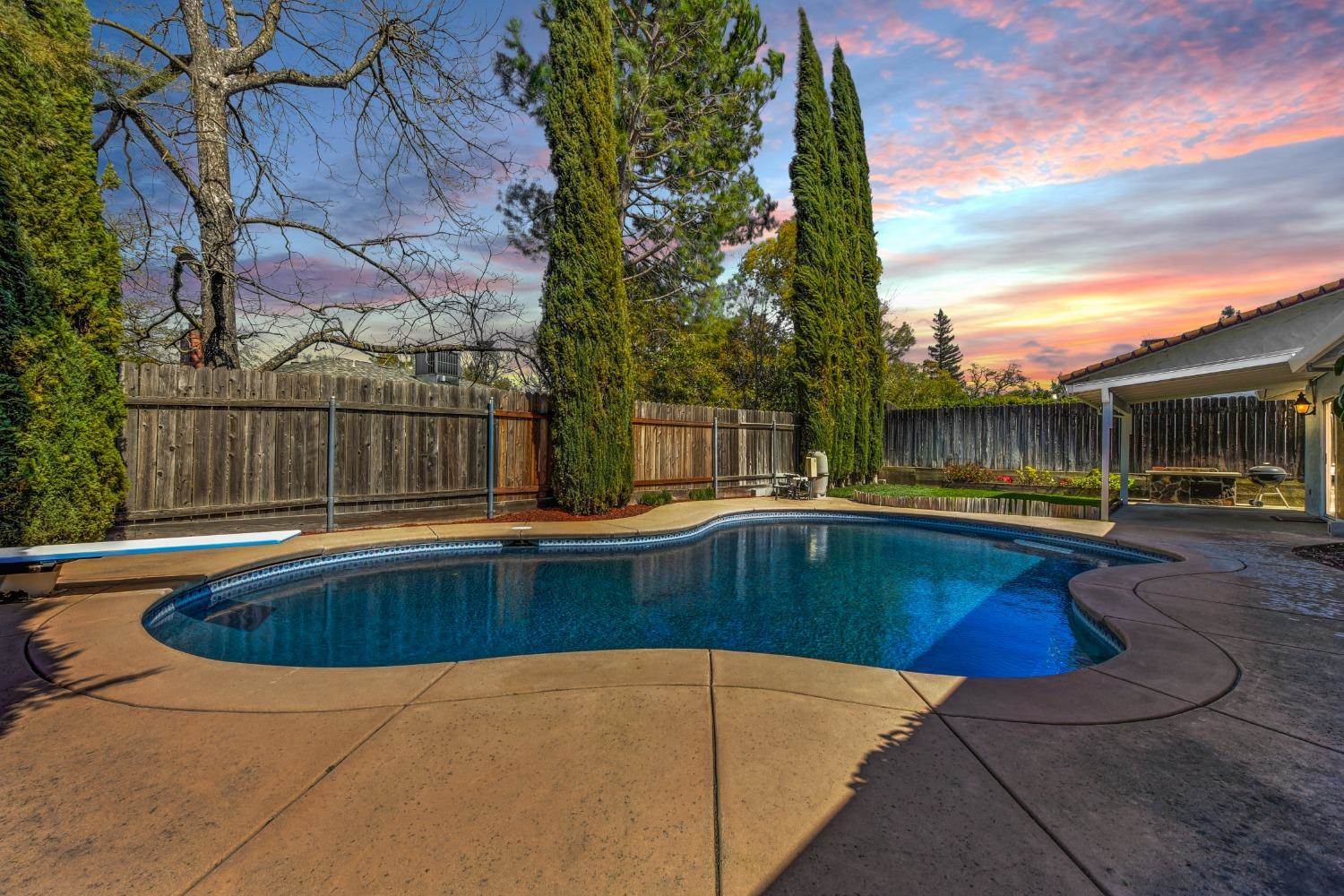 6319 Rutland Drive, Carmichael, CA 95608