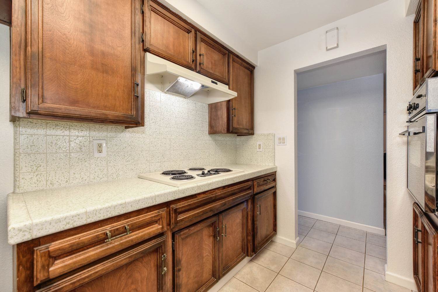 6319 Rutland Drive, Carmichael, CA 95608