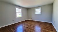 105 Summerhill Ln, Level Green, PA 15085