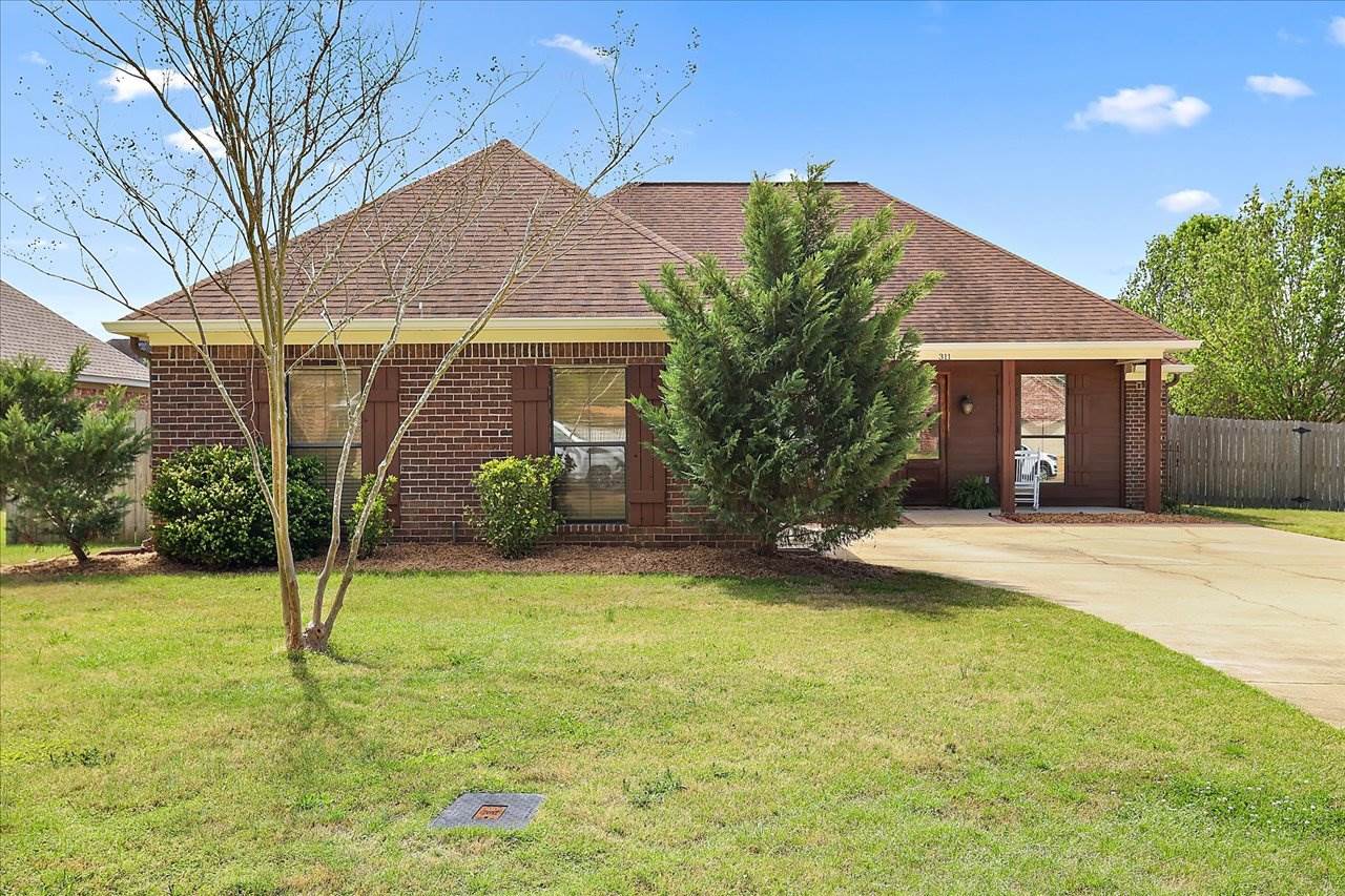 311 Bullock Cir, Richland, MS 39218