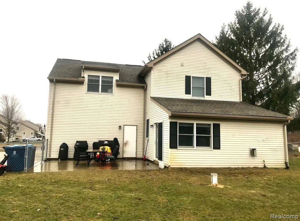 5510 Deer Trail, Linden, MI 48451