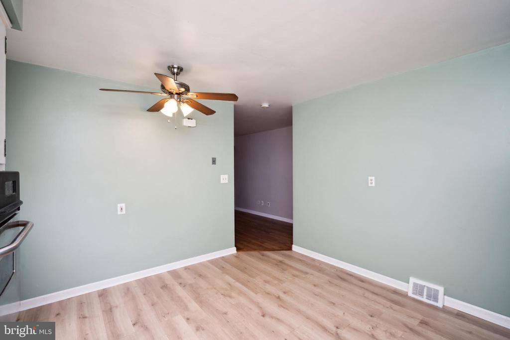 242 Jansen Avenue, Essington, PA 19029