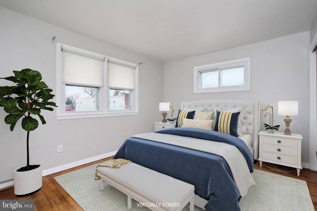 242 Jansen Avenue, Essington, PA 19029