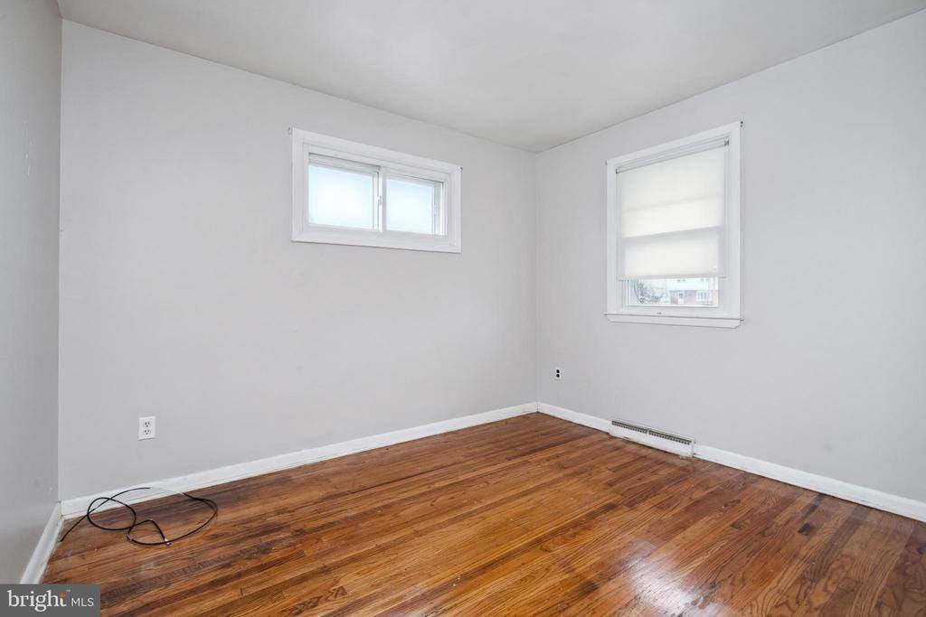 242 Jansen Avenue, Essington, PA 19029