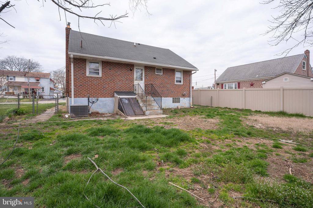 242 Jansen Avenue, Essington, PA 19029