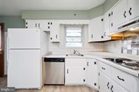 242 Jansen Avenue, Essington, PA 19029