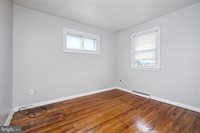 242 Jansen Avenue, Essington, PA 19029