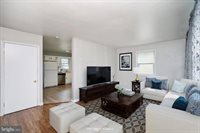 242 Jansen Avenue, Essington, PA 19029