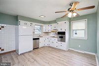 242 Jansen Avenue, Essington, PA 19029