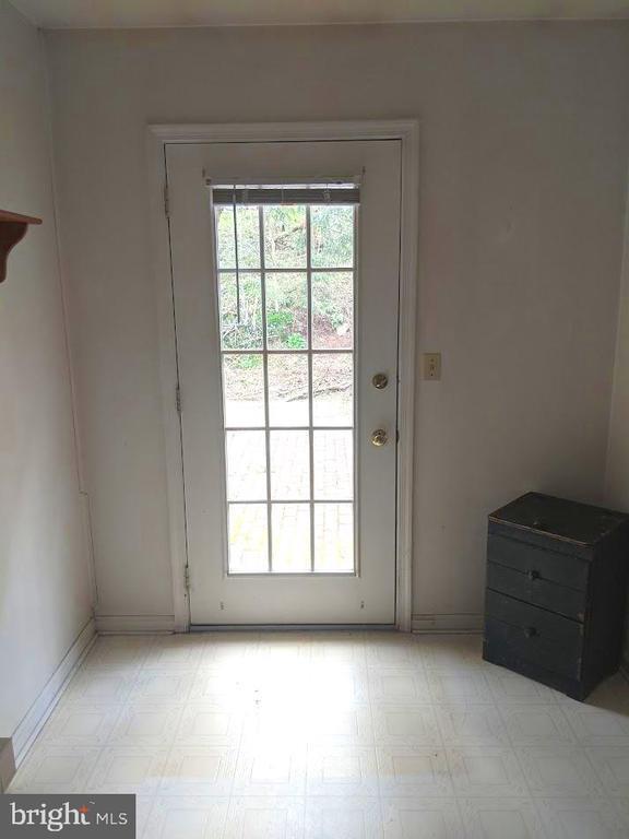 321 Black Bear Lane, Harrisburg, PA 17112