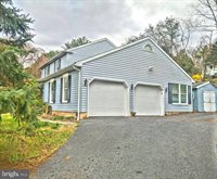 321 Black Bear Lane, Harrisburg, PA 17112