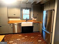 321 Black Bear Lane, Harrisburg, PA 17112