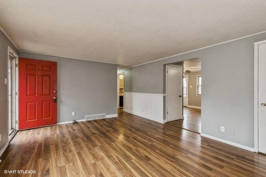 180 Sherman Street, Muscatine, IA 52761