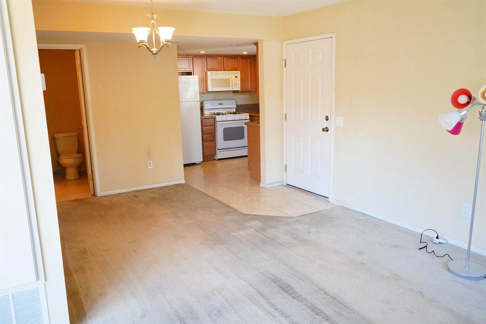 1341 Massachusetts Avenue, Riverside, CA 92507