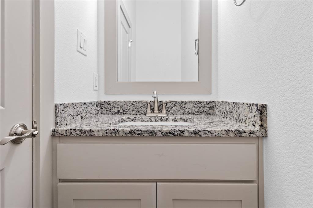 229 East 5th Street, Ferris, TX 75125