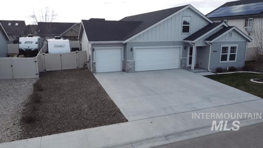 4261 North Price Ave, Meridian, ID 83646
