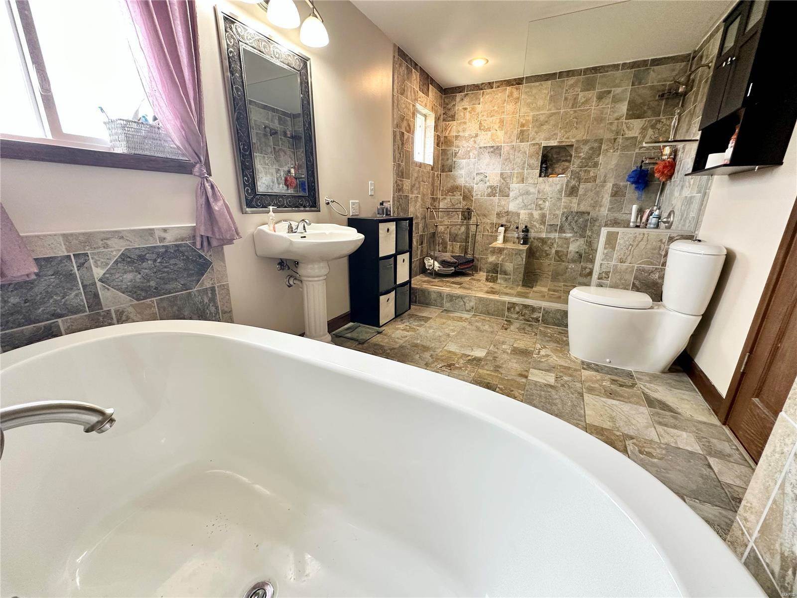 11200 Highway D, Dixon, MO 65459