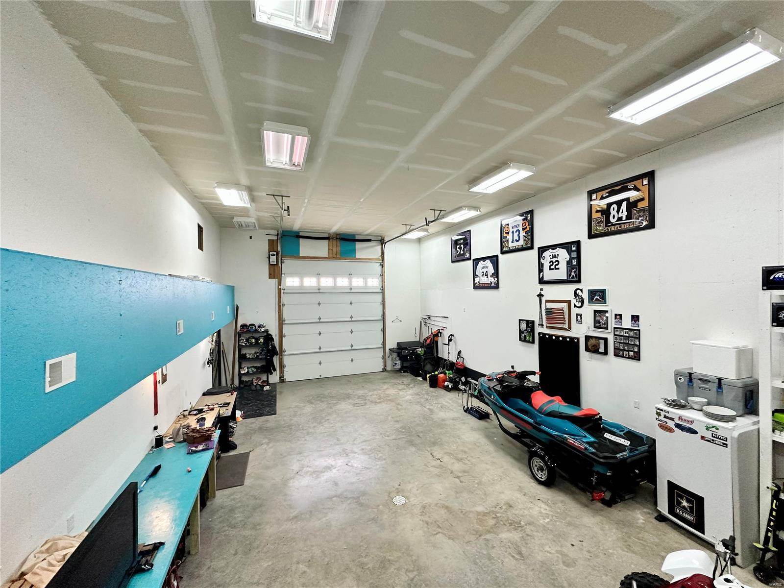 11200 Highway D, Dixon, MO 65459