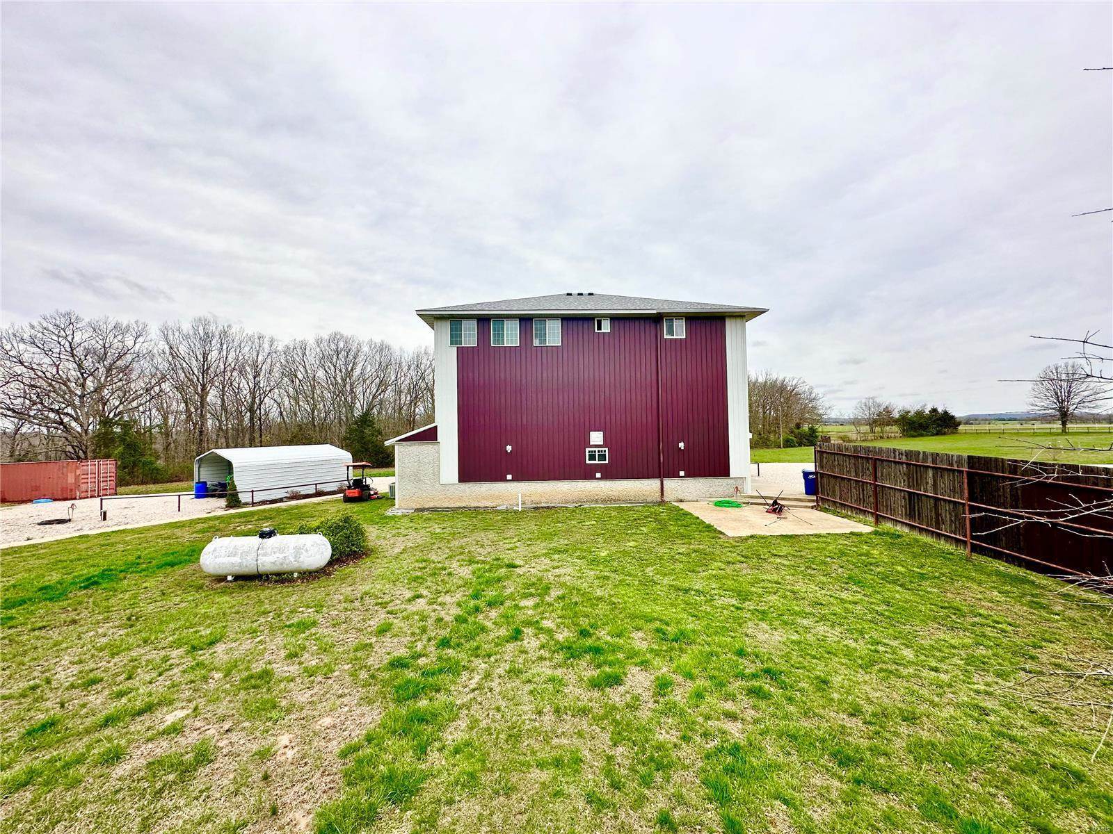 11200 Highway D, Dixon, MO 65459