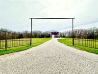11200 Highway D, Dixon, MO 65459