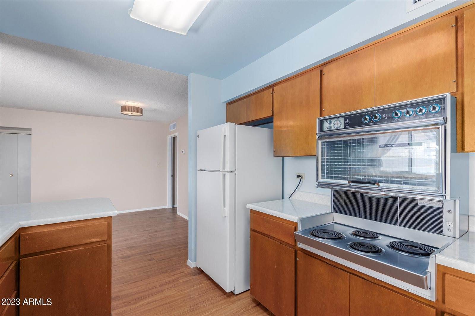 1251 East Manhatton Drive, Tempe, AZ 85282