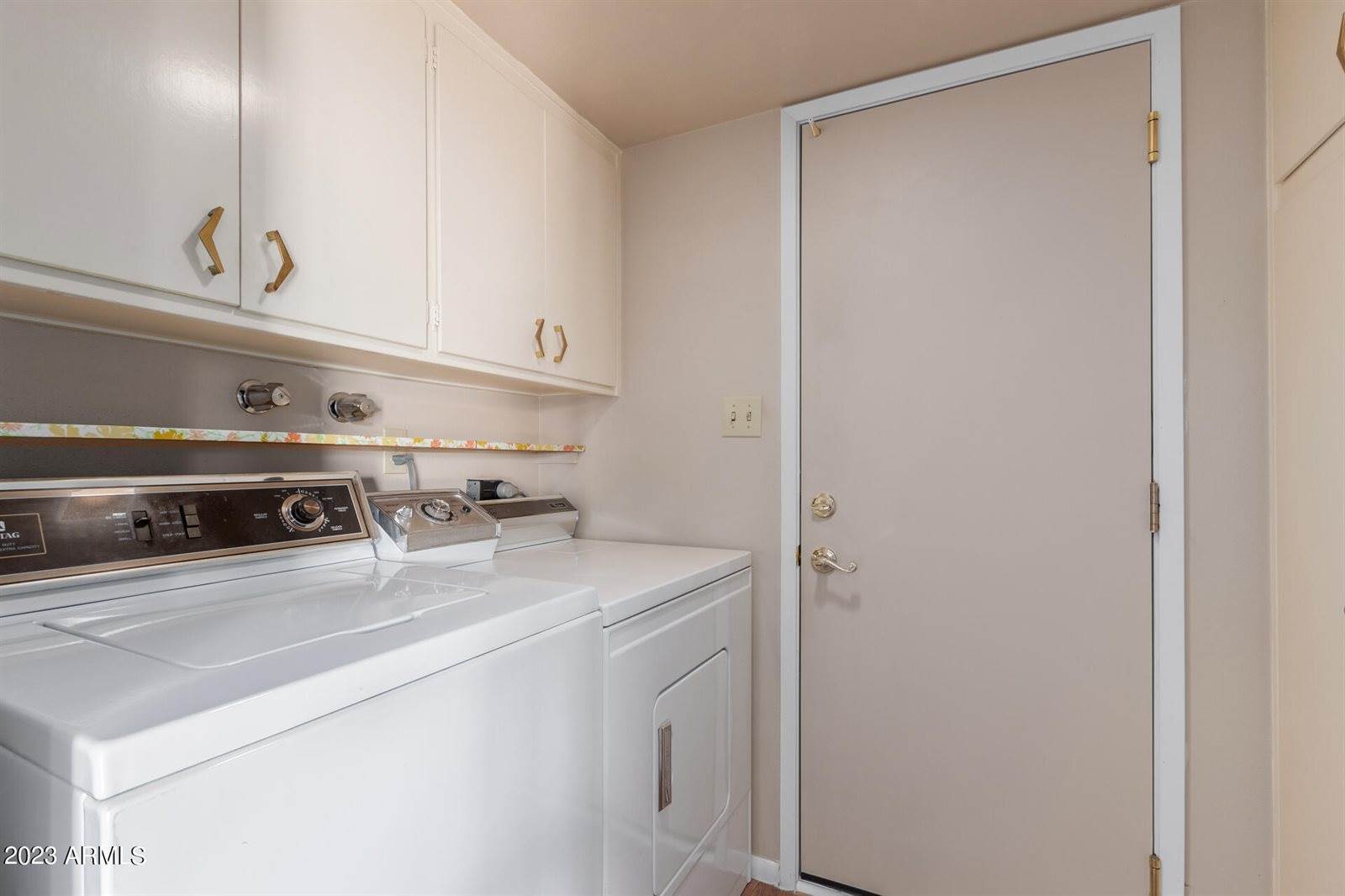 1251 East Manhatton Drive, Tempe, AZ 85282