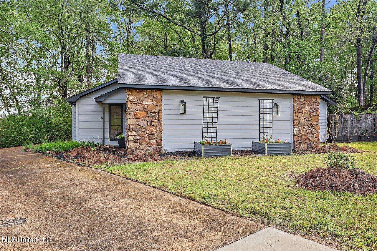 212 Dublin Court, Brandon, MS 39047