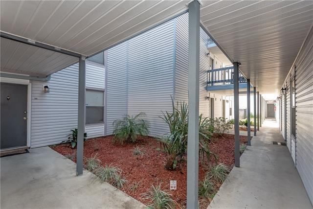 2201 Houma Boulevard, Metairie, LA 70001