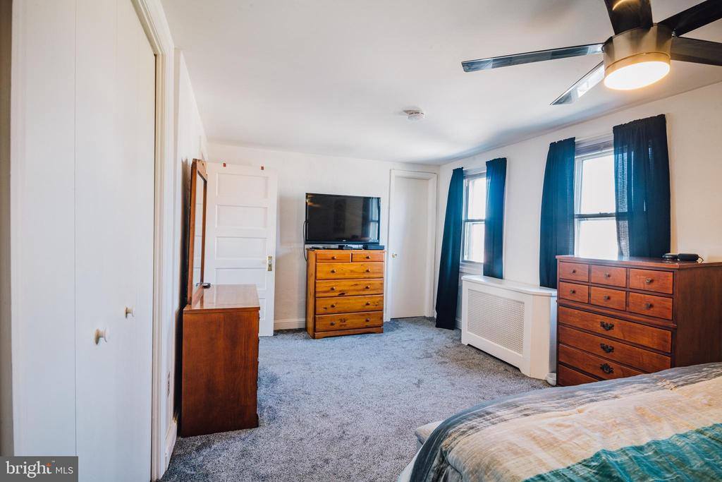 1304 Virginia Avenue, Havertown, PA 19083