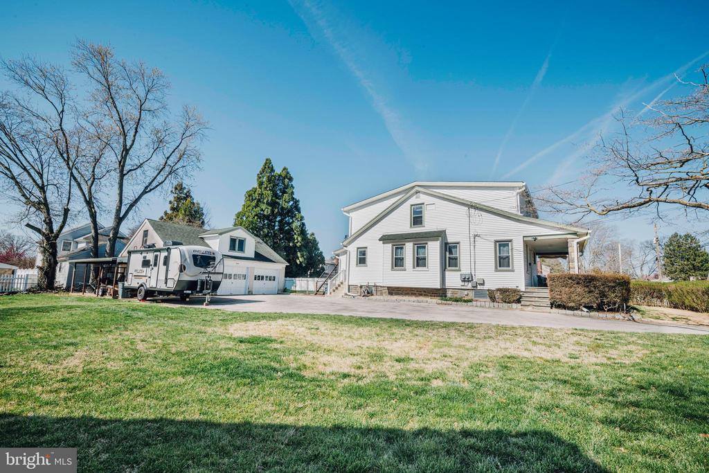 1304 Virginia Avenue, Havertown, PA 19083