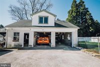 1304 Virginia Avenue, Havertown, PA 19083