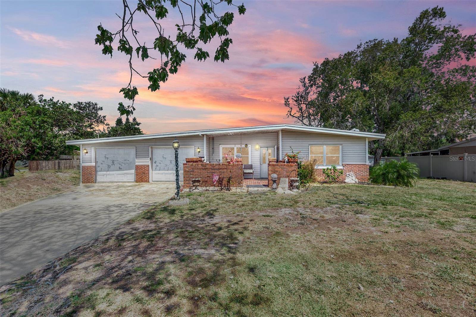 3801 Clover Lane, Sarasota, FL 34233