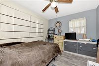 3801 Clover Lane, Sarasota, FL 34233