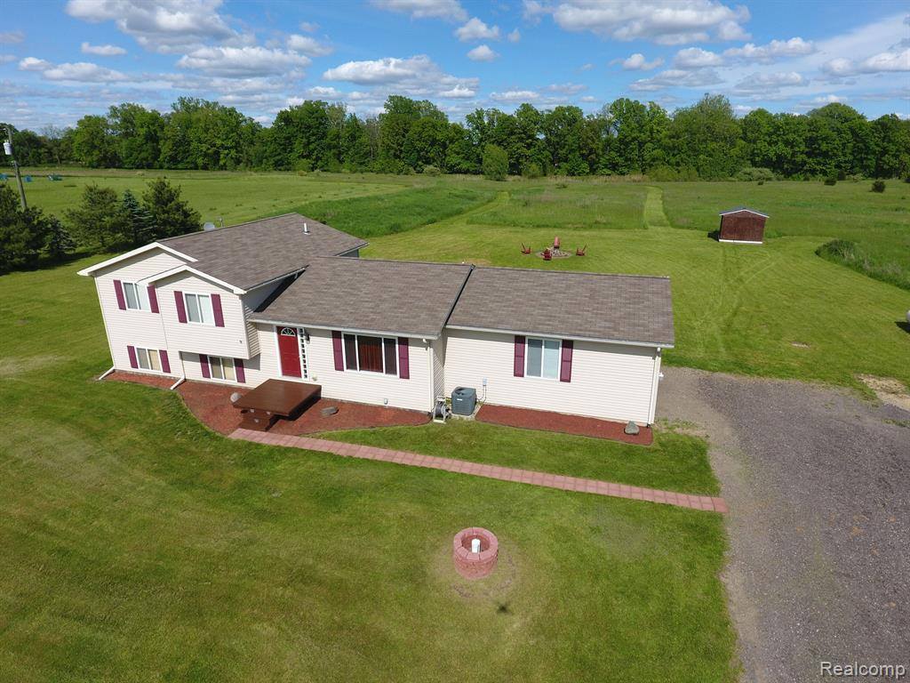 5288 North Herrington Road, Conway Township, MI 48892