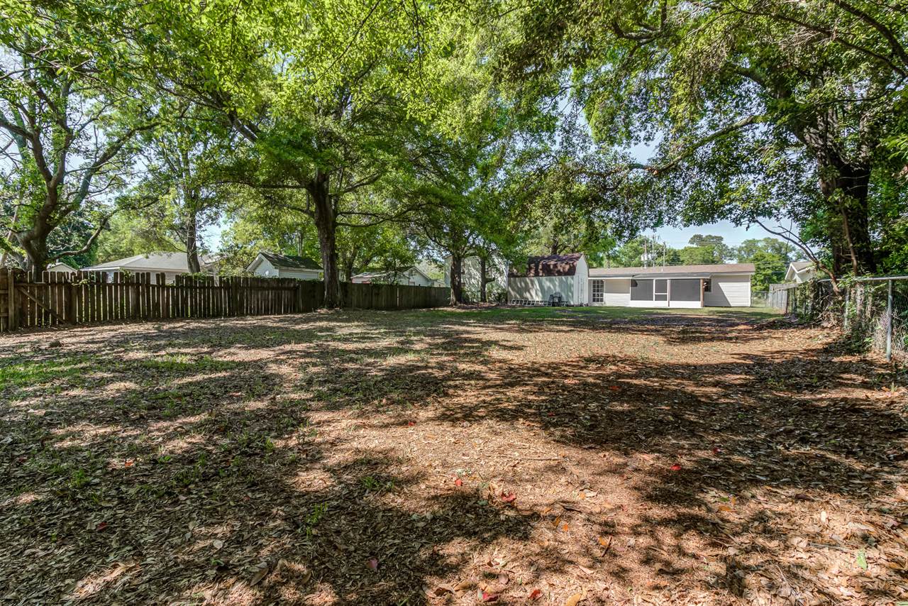 1889 Greater Ave, Biloxi, MS 39531