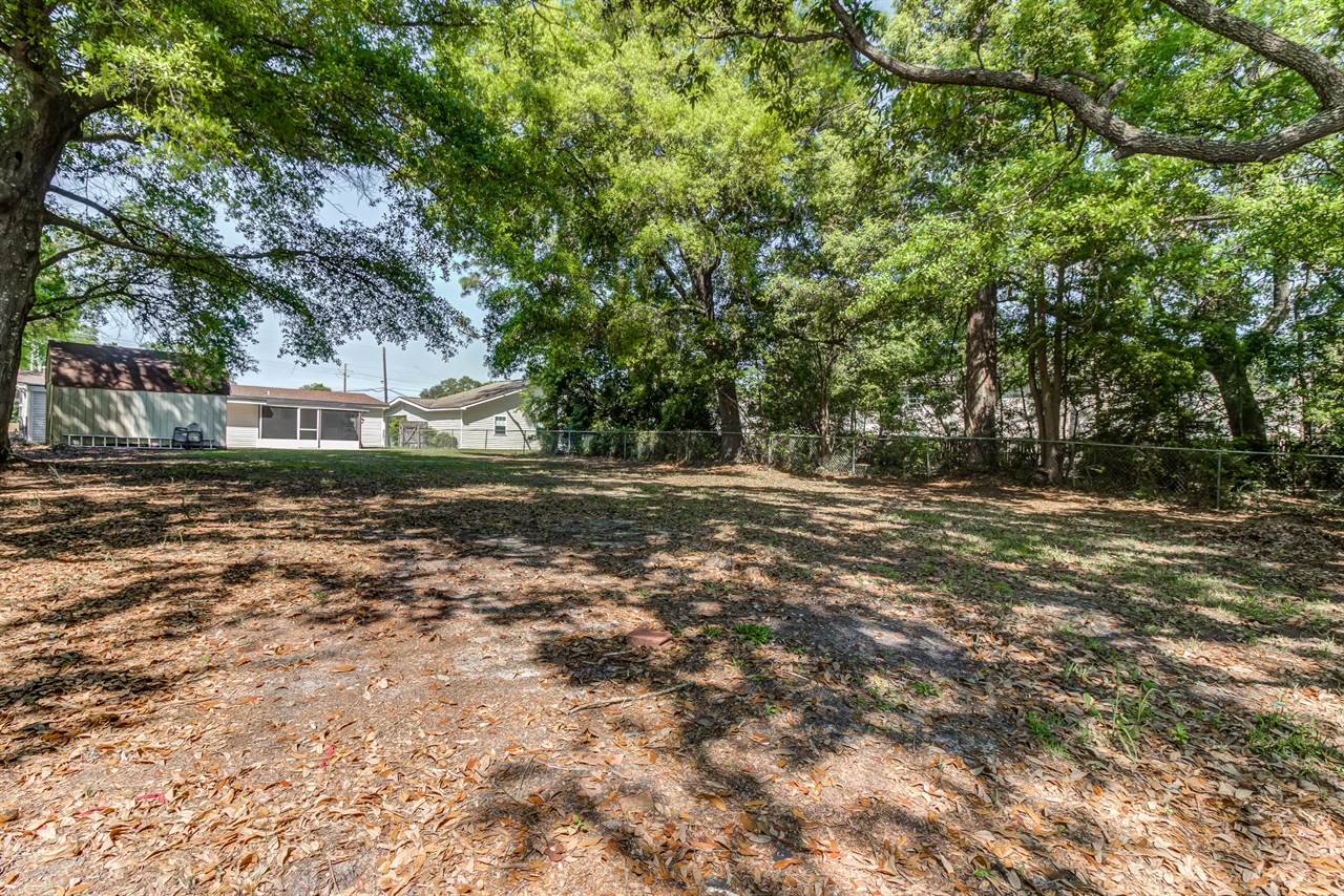 1889 Greater Ave, Biloxi, MS 39531