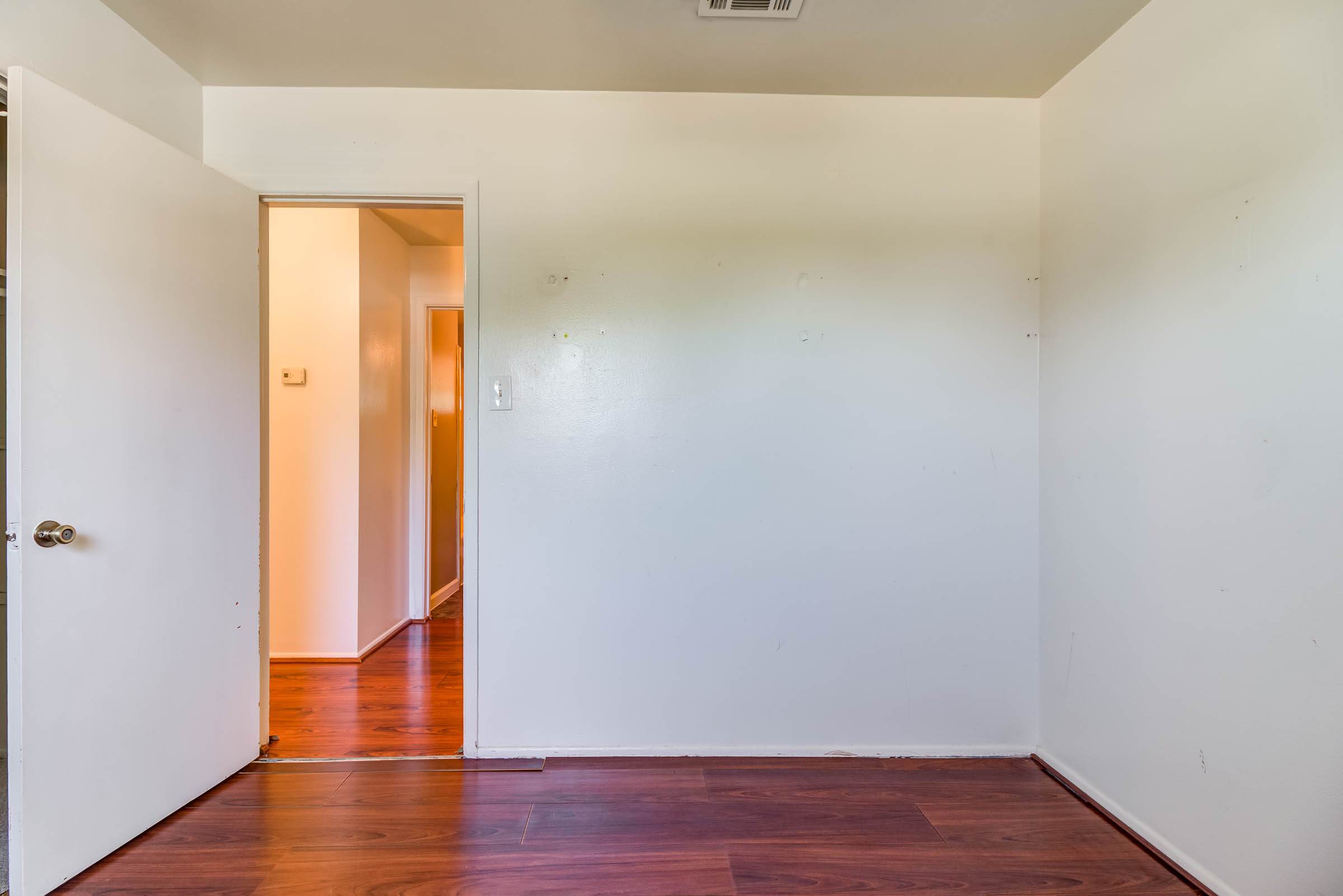 1889 Greater Ave, Biloxi, MS 39531