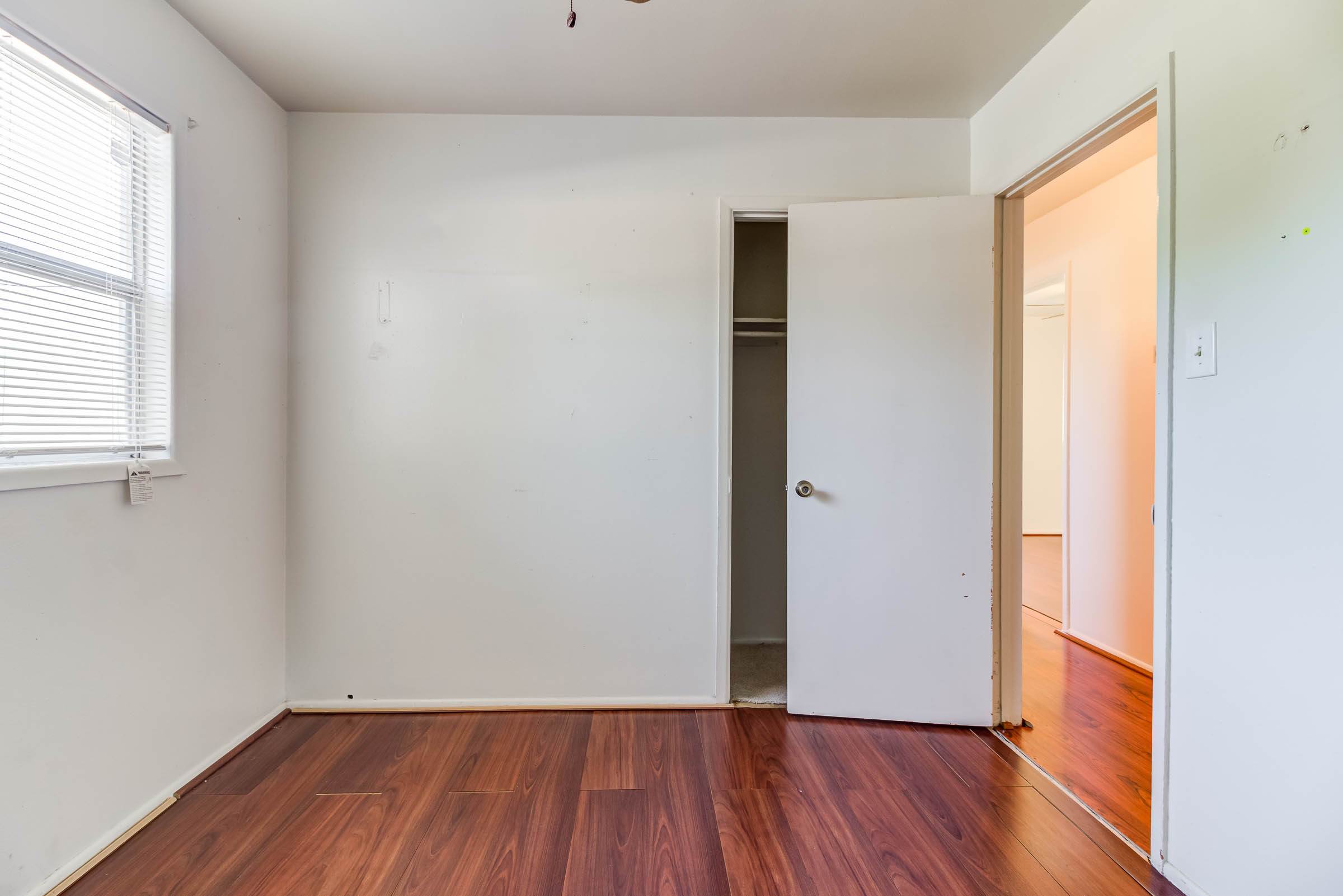 1889 Greater Ave, Biloxi, MS 39531