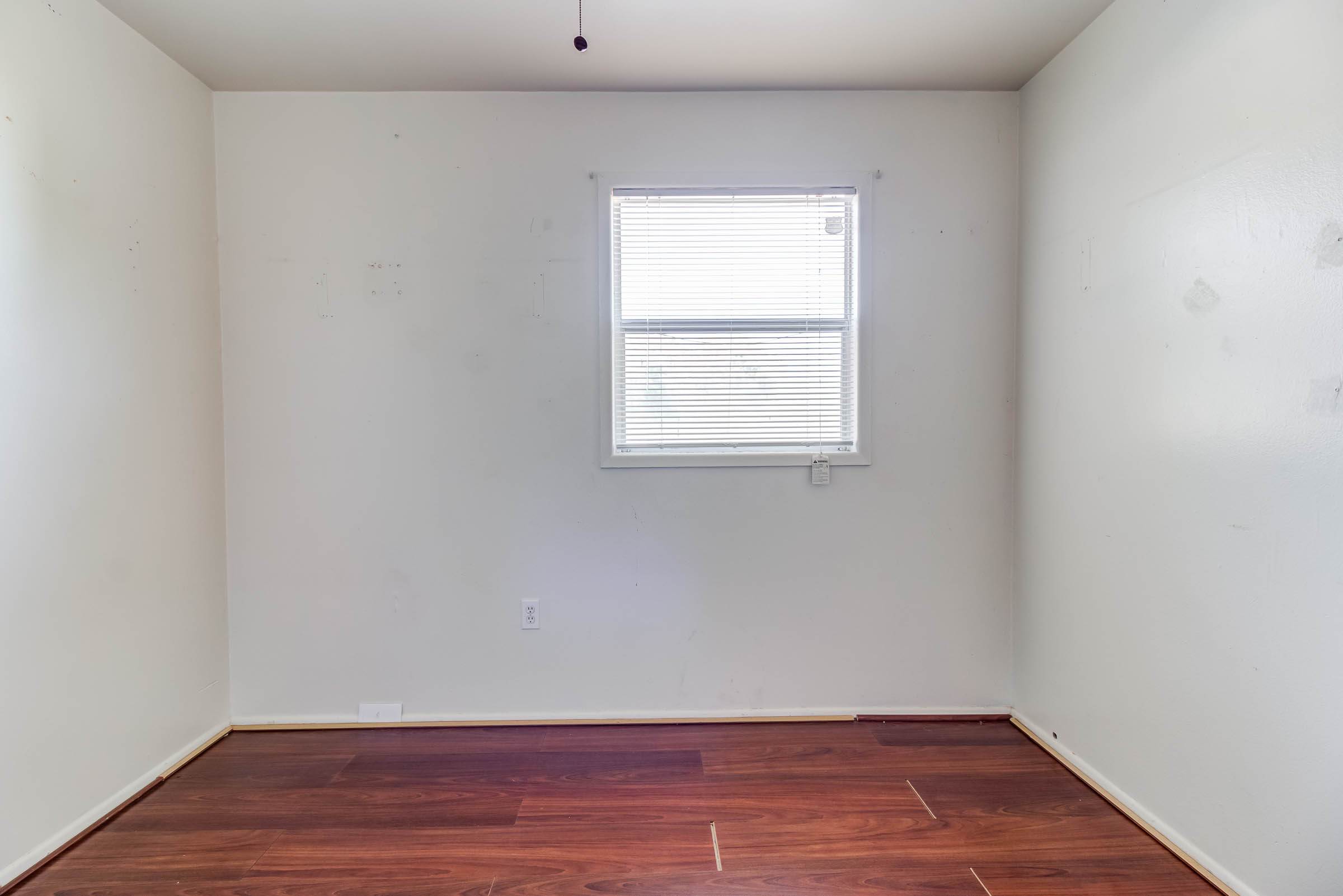 1889 Greater Ave, Biloxi, MS 39531