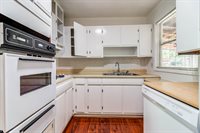 1889 Greater Ave, Biloxi, MS 39531