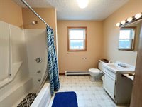 24 Williams Street, Hampden, ME 04444