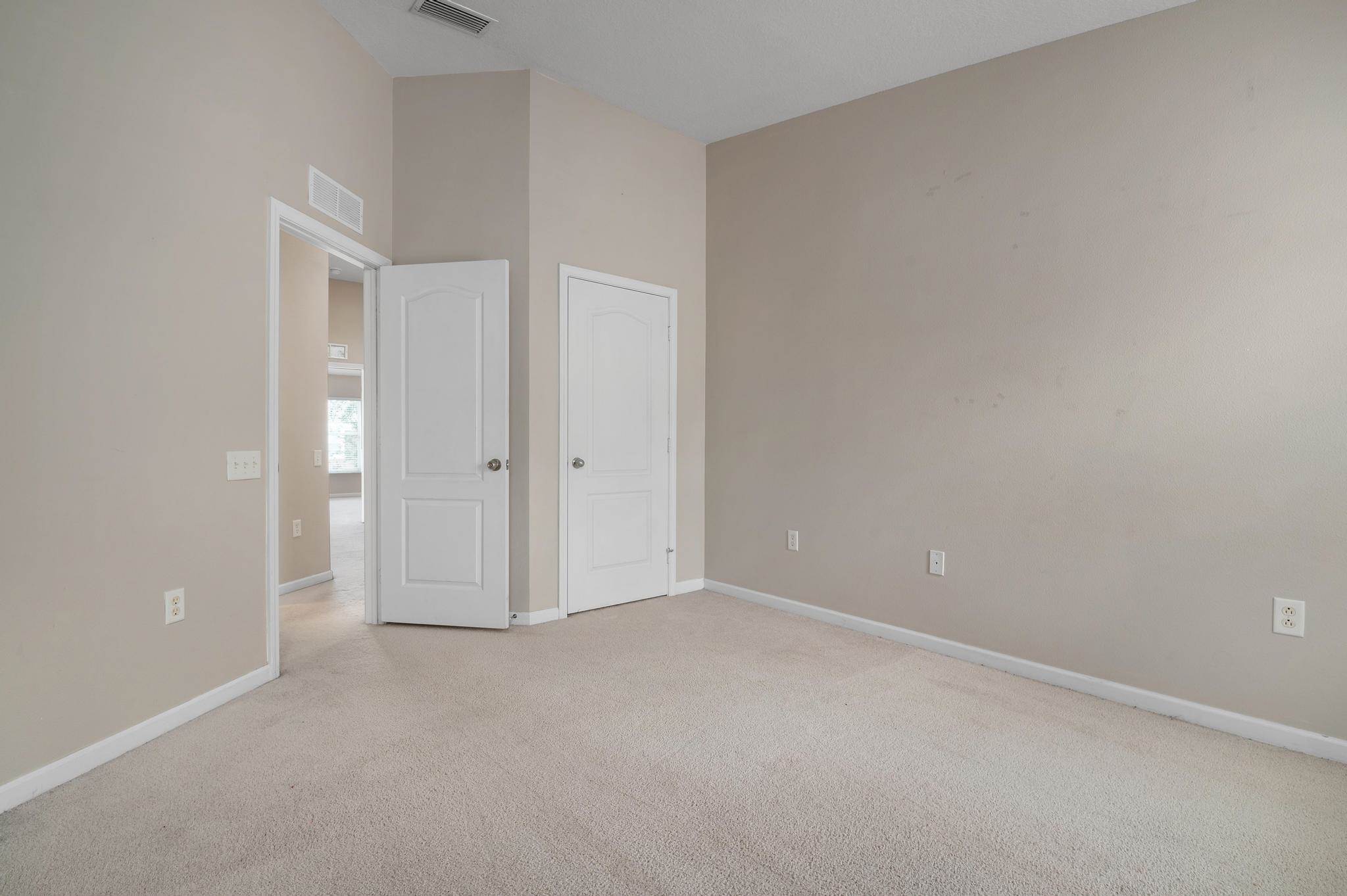 8359 72ND Street East, Bradenton, FL 34201