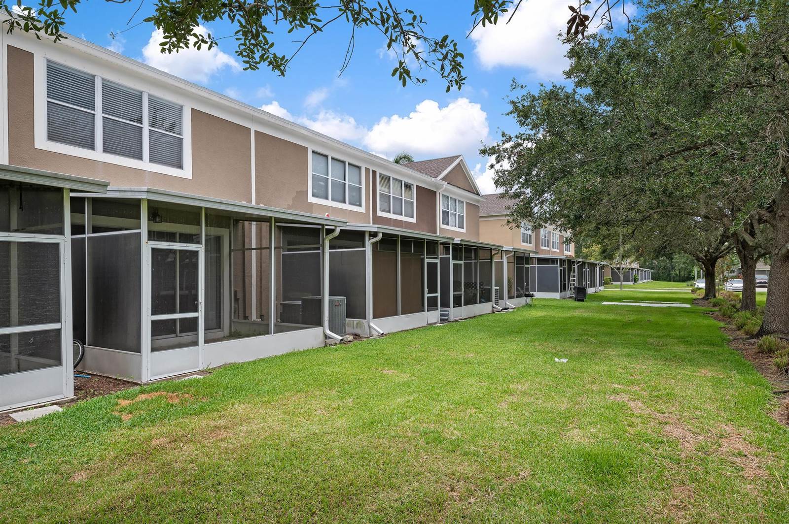 8359 72ND Street East, Bradenton, FL 34201