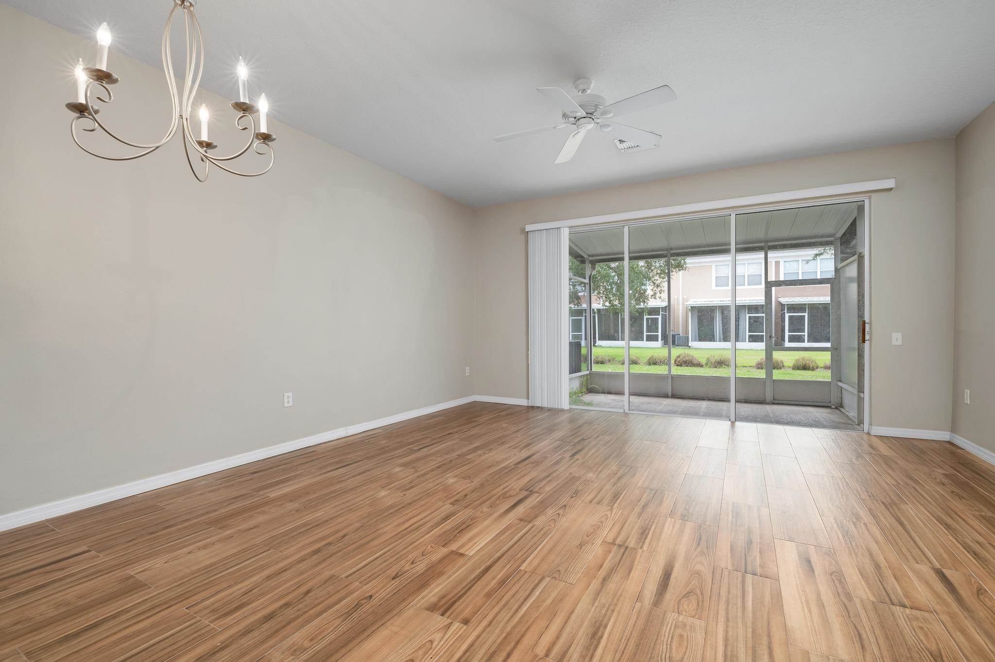 8359 72ND Street East, Bradenton, FL 34201